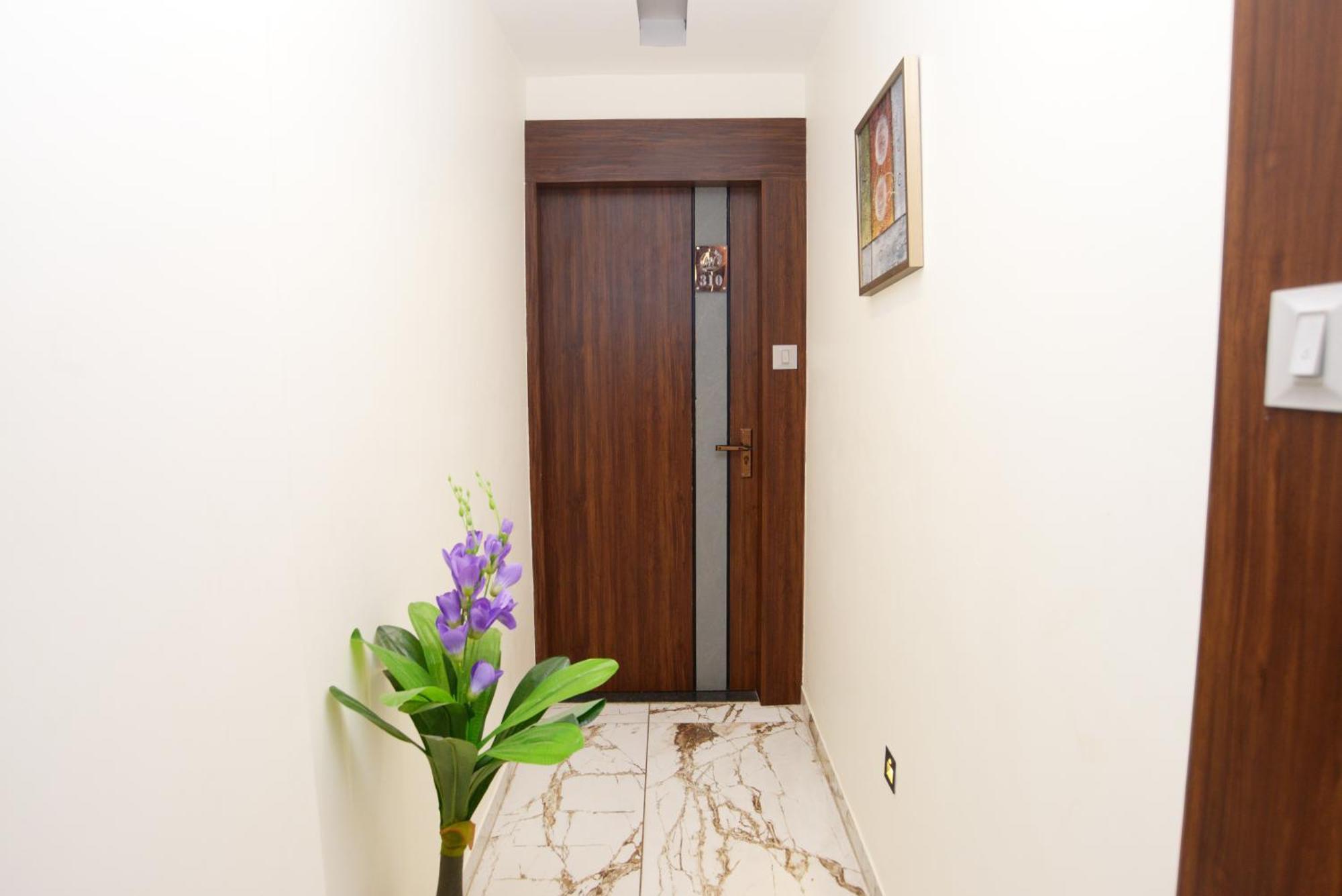 Hotel Allen Ahmadábád Kültér fotó