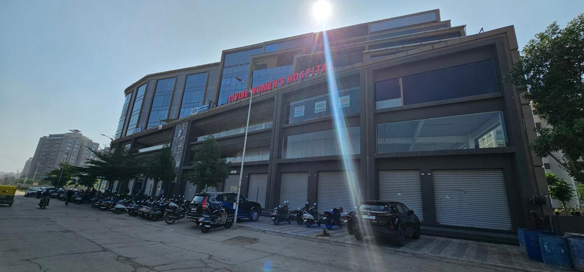 Hotel Allen Ahmadábád Kültér fotó